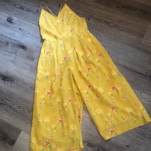 Yellow sexy pantsuit never worn